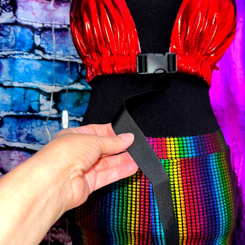 New Red Rave Halter Top - Picture 4 of 12
